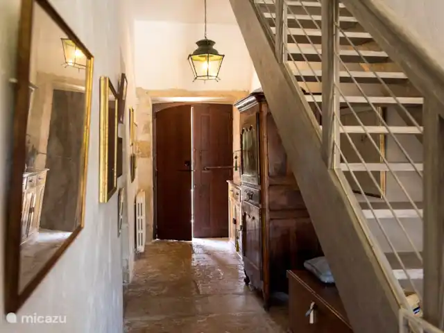 Location de Vacances France, Lot, Grezels, maison de vacances - Sirepêche Les escaliers