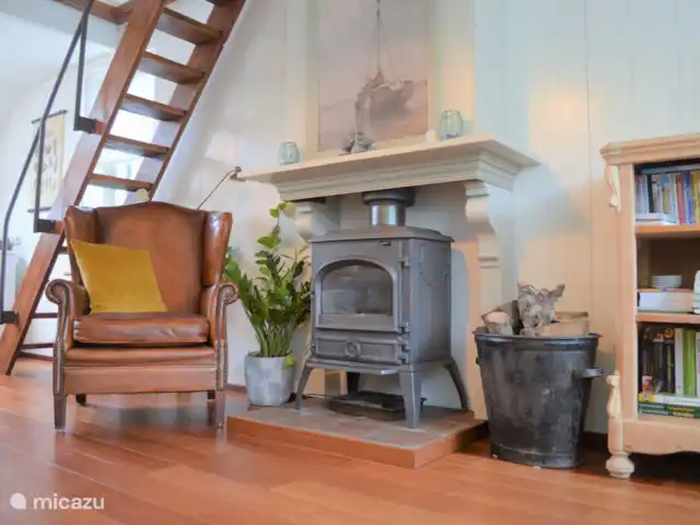 Location de Vacances Pays-Bas, Frise, Ee (le), maison de vacances - Le Terphuisje - Ee, Frise Poêle à bois