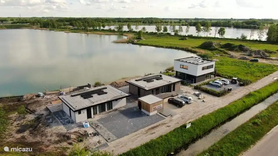 Zum Zeitpunkt des Baus und so können Sie sehen, wie die Umgebung aussieht.