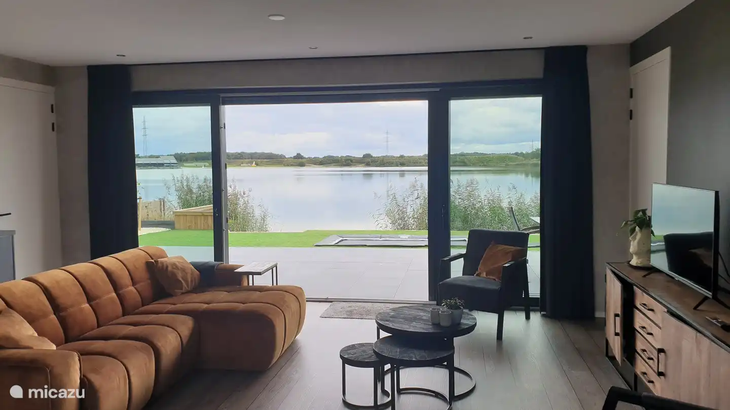 Auch vom Wohnzimmer eine super schöne Aussicht.