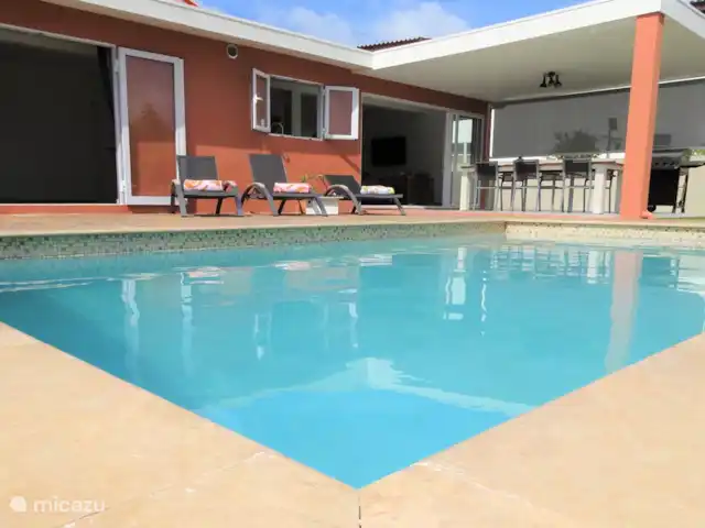 Villa Masha Danki huren in Curaçao, Curacao-Midden, Sint Michiel - villa Zonneterras aan het zwembad