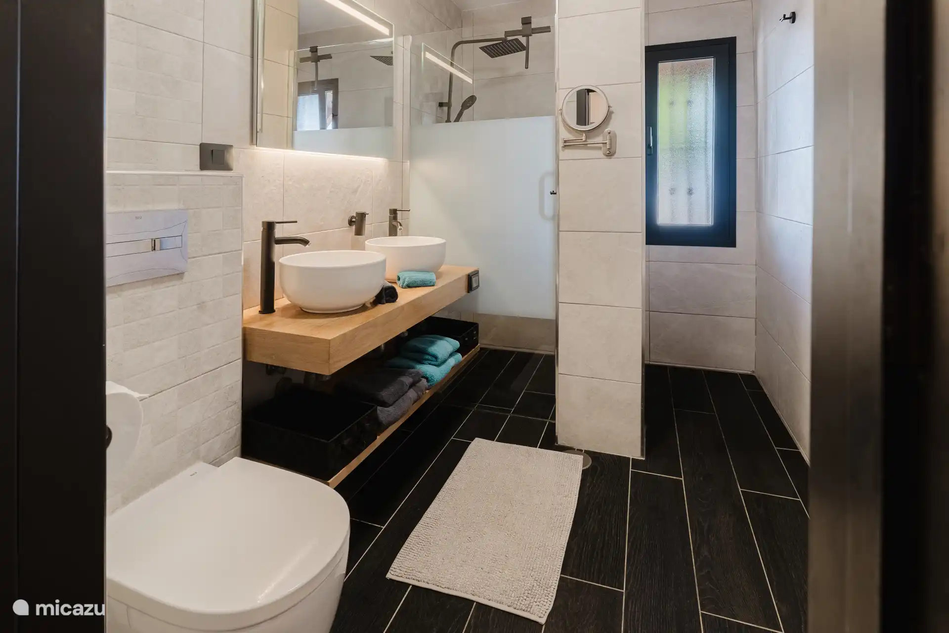 badkamer met inloopdouche