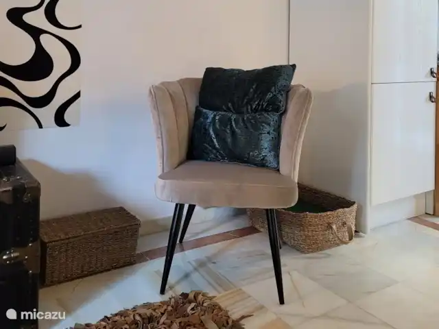 Location de Vacances Espagne, Costa del Sol, Mijas Golf, appartement - Casa Enviento Joli fauteuil.