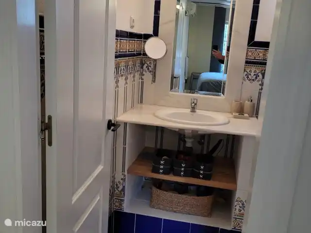Location de Vacances Espagne, Costa del Sol, Mijas Golf, appartement - Casa Enviento Accès à la salle de bain depuis la chambre
