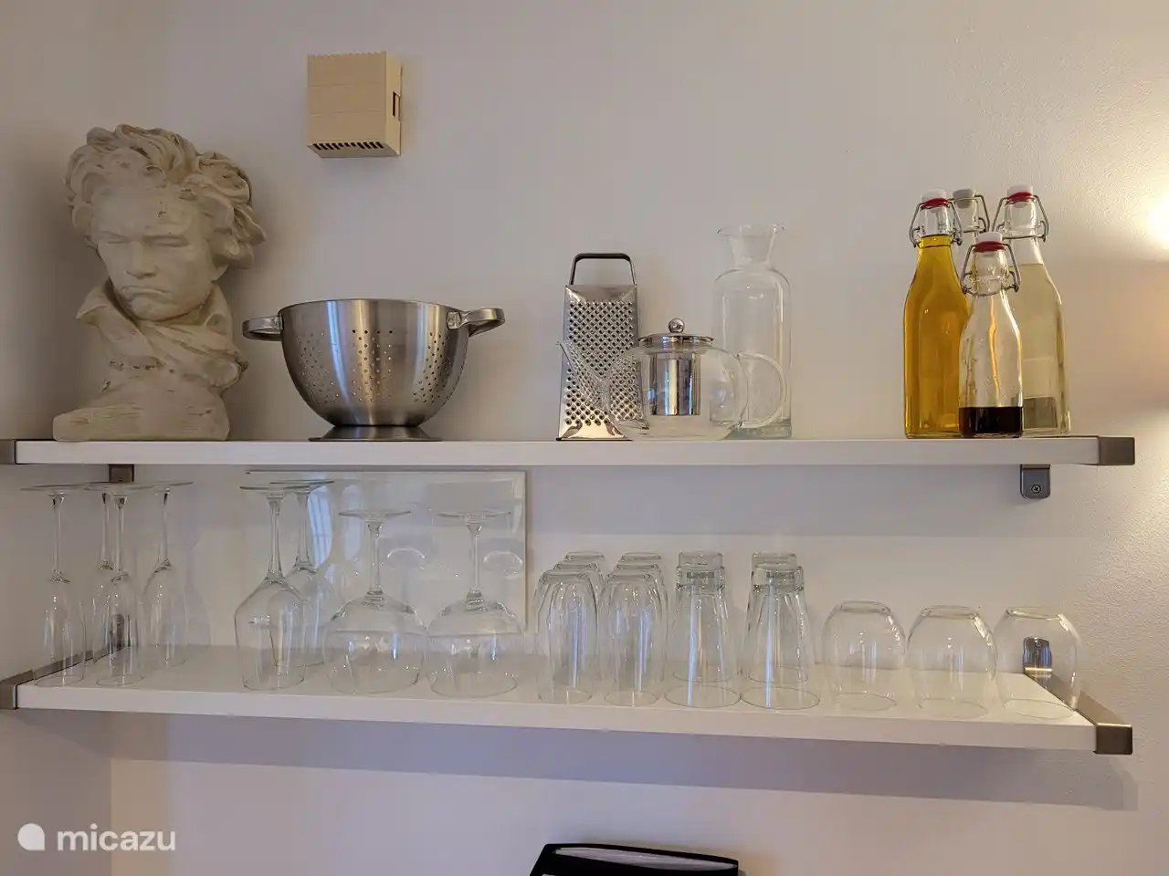 Mehr als genug Gläser.