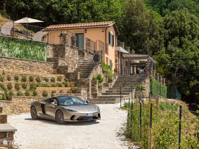 villa pasión en Italia, Liguria, Lerici - villa Entrada de la villa
