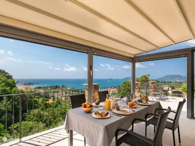 villa pasión en Italia, Liguria, Lerici - villa terraza