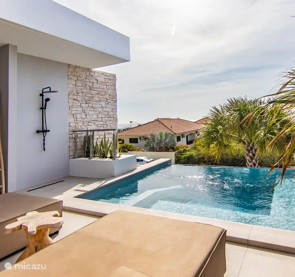 Lamar Villa's Luxe Appartement Alo&euml;