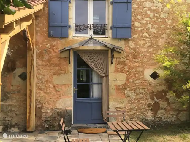 casa rural / cabaña en Francia, Dordoña, Coux-et-Bigaroque – Gite La Petite Chapelle El frente de la casa rural