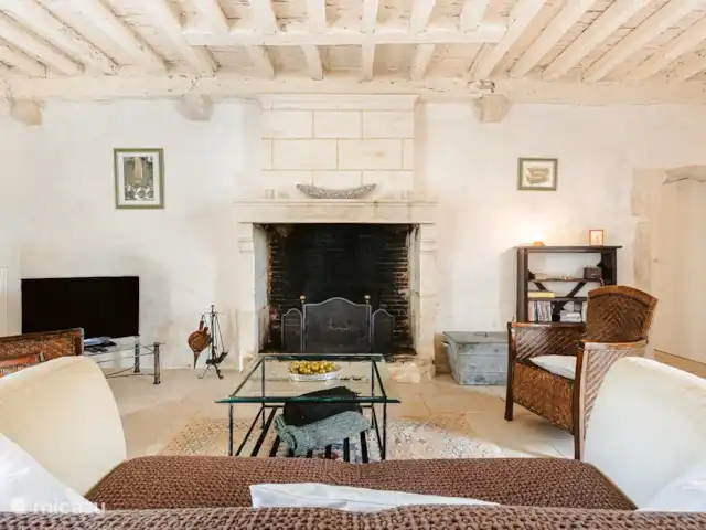 Logis La Tour en Francia, Vendée, Fontenay  - casa rural / cabaña La chimenea da calidez