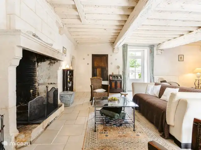 Logis La Tour en Francia, Vendée, Fontenay  - casa rural / cabaña Acogedor junto a la chimenea