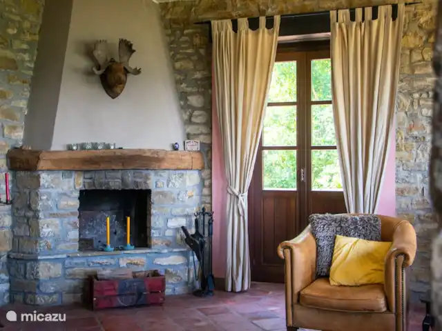 Casa Dolce Vista | Italie, Piémont, Monastero Bormida - maison de vacances Foyer au salon pour les hivers.