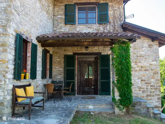 Casa Dolce Vista | Italie, Piémont, Monastero Bormida - maison de vacances A partir de 09h00 à l'ombre avec la vue !
