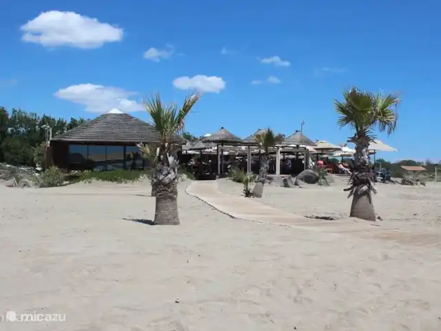 Chalet de luxe TAOS I | France, Hérault, Agde - chalet Le restaurant sur la plage