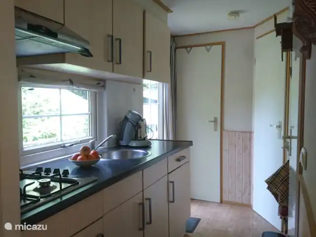 Wandelen, Nederland, Gelderland, Laag-Soeren, chalet Woudhof