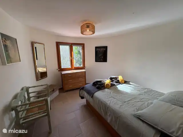 Casa Sueño | Espagne, Costa Blanca, Moraira - maison de vacances La chambre 1 avec dressing et climatisation donne sur la piscine