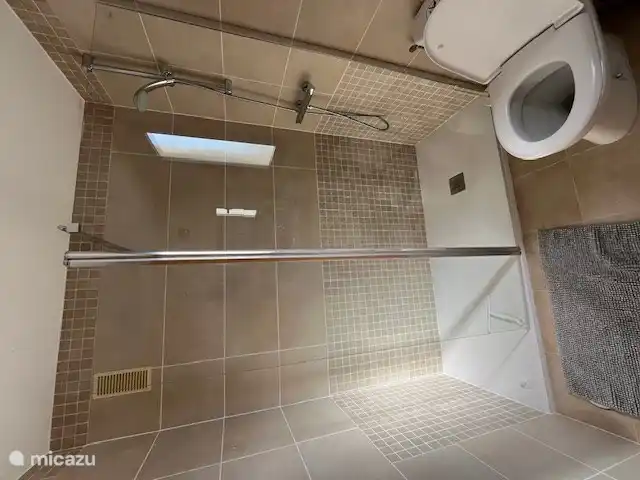 ba&#241;o 2do dormitorio