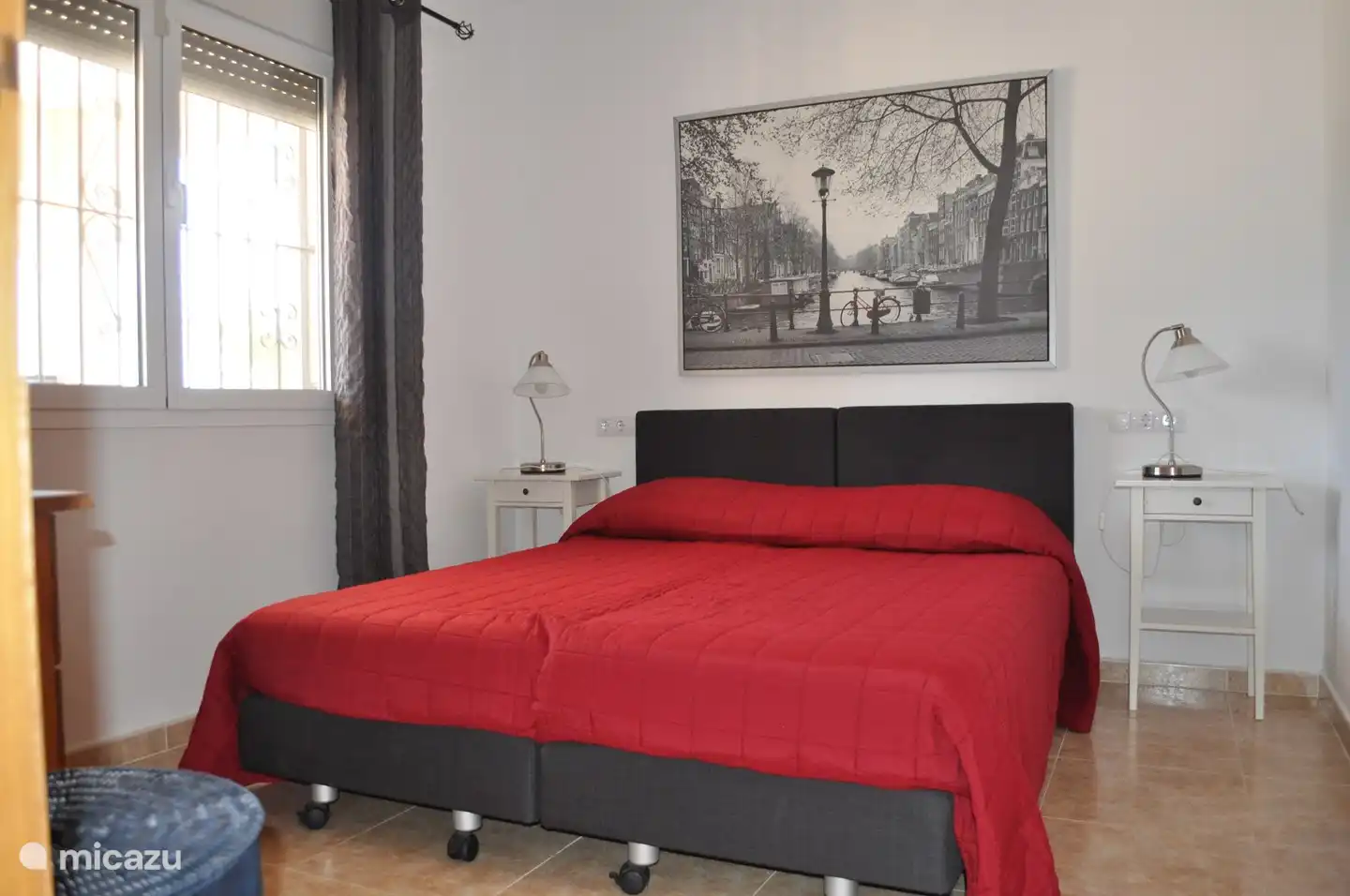 Slaapkamer 1 aan de voorzijde