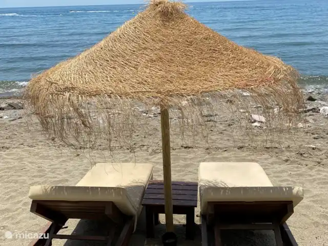 Location de Vacances Espagne, Costa del Sol, Marbella, appartement - Casa Apolonia, Jardines del Mar Plage à moins de 200 mètres.