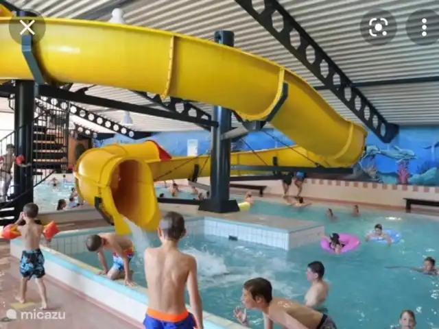 Boshuisje33 con uso de piscina. en Países Bajos, Güeldres, Vierhouten - casa vacacional Piscina cubierta con toboganes