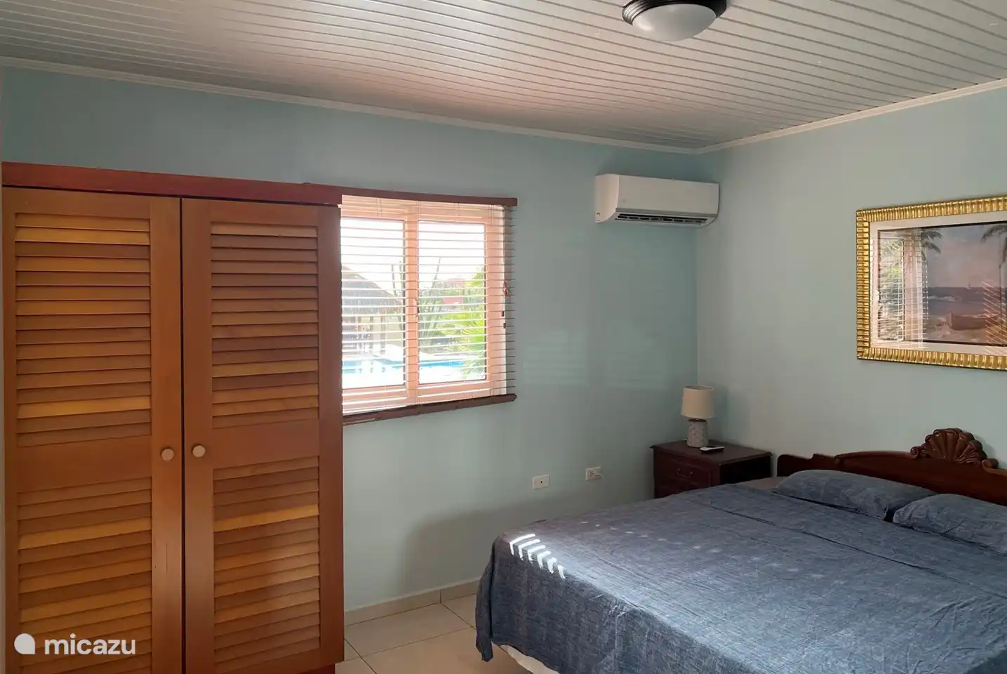 Chambre 1 avec salle de bain privée