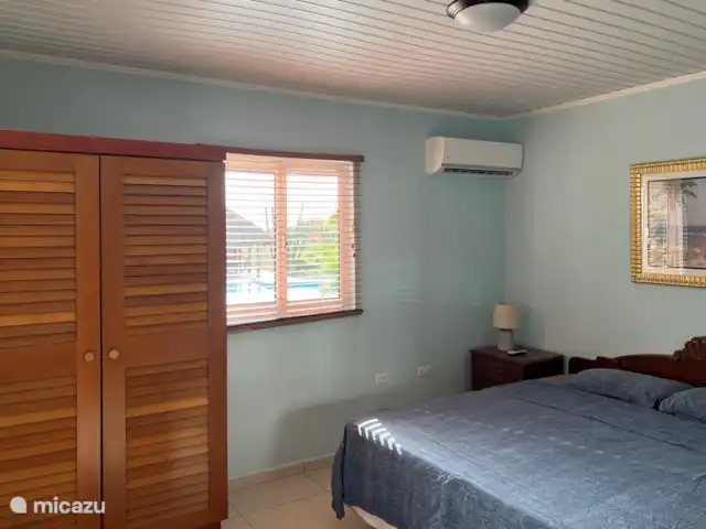 Aruba Hidden Garden Casa de 3 dormitorios en Aruba, Paradera, Paradera - casa vacacional Dormitorio 1 con baño privado