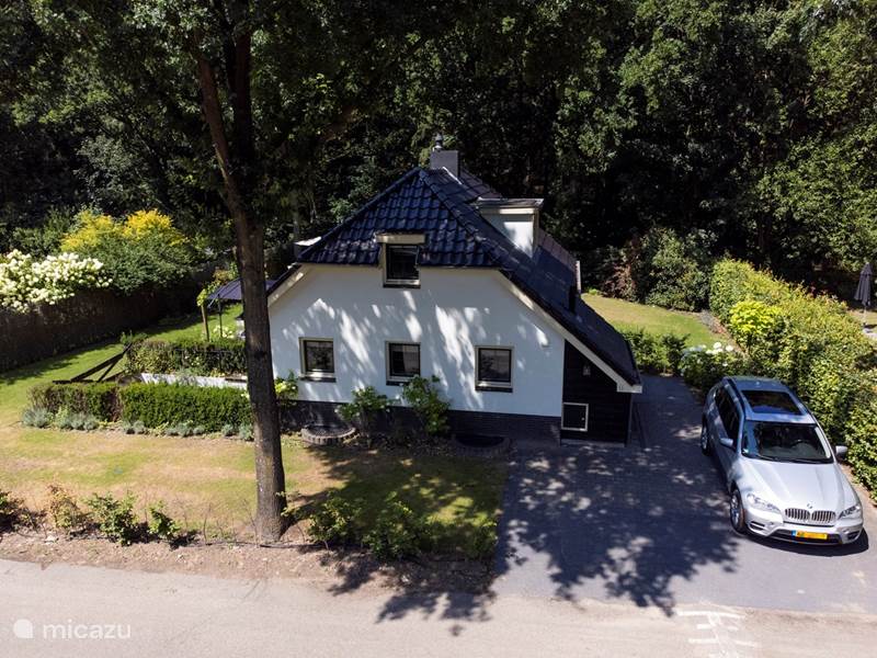Holiday home in Netherlands, Gelderland, Ede Holiday house Spacious luxury holiday home/-Villa