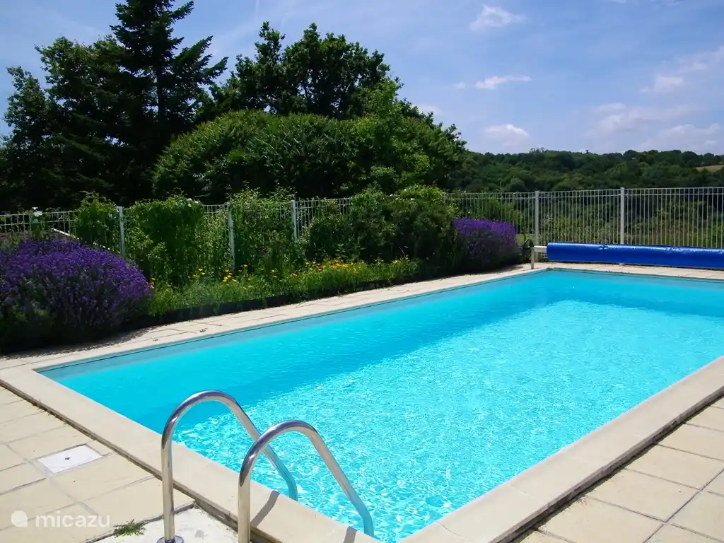 Schwimmbad für alle Gäste