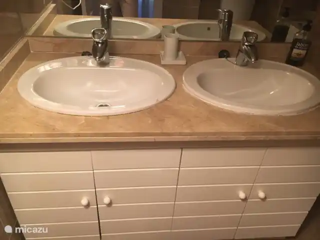 Miraflores golf gardens appartement huren in Spanje, Costa del Sol, Riviera Del Sol - appartement 1e Badkamer