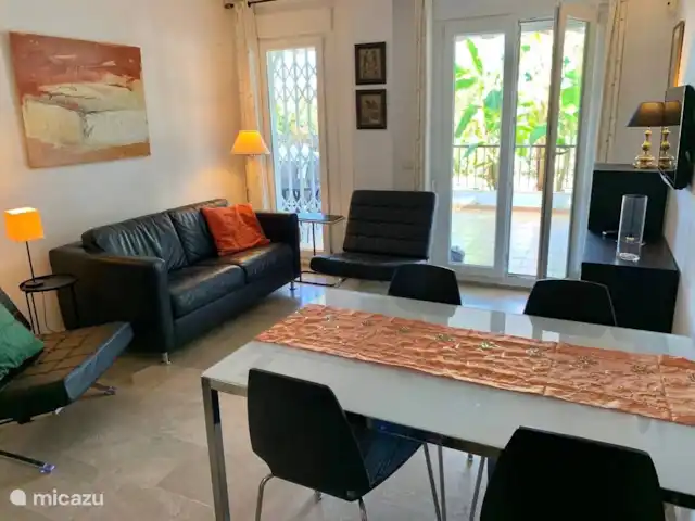 Miraflores golf gardens appartement huren in Spanje, Costa del Sol, Riviera Del Sol - appartement woonkamer