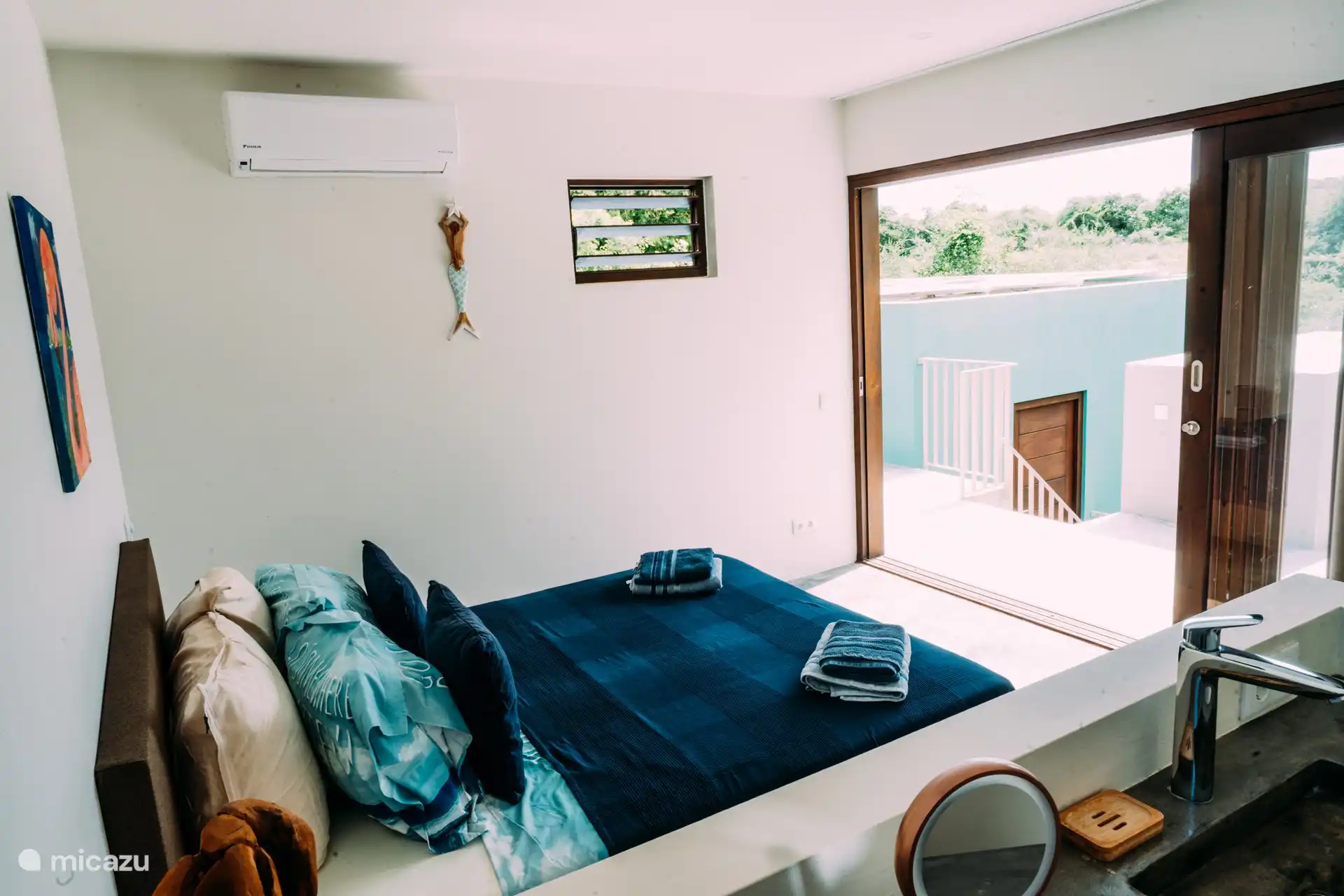 Das zweite Schlafzimmer im ersten Stock.