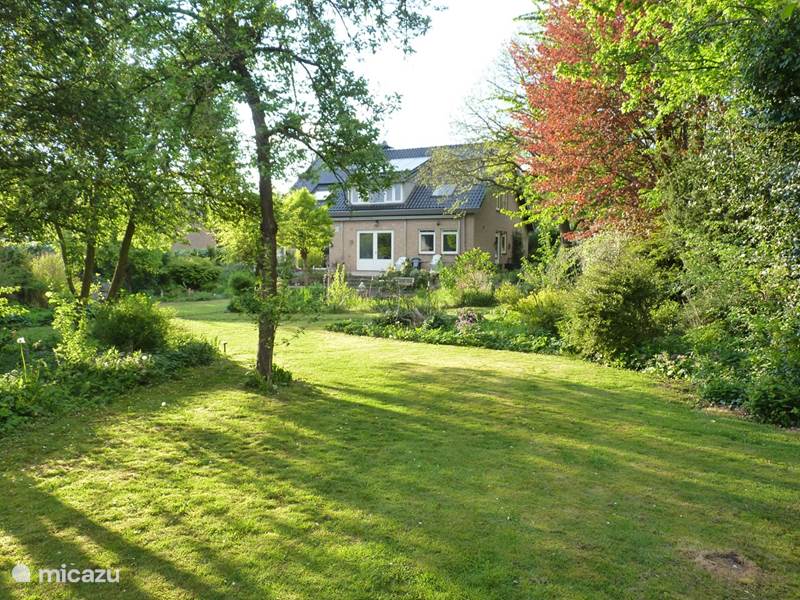 Holiday home in Netherlands, Limburg, Milsbeek Apartment Bed and breakfast 'the Mookerplas'