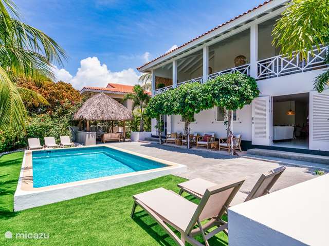 Lastminute Vakantiehuis Curaçao, Banda Ariba (oost), Vista Royal – villa The Bamboo Beach Villa