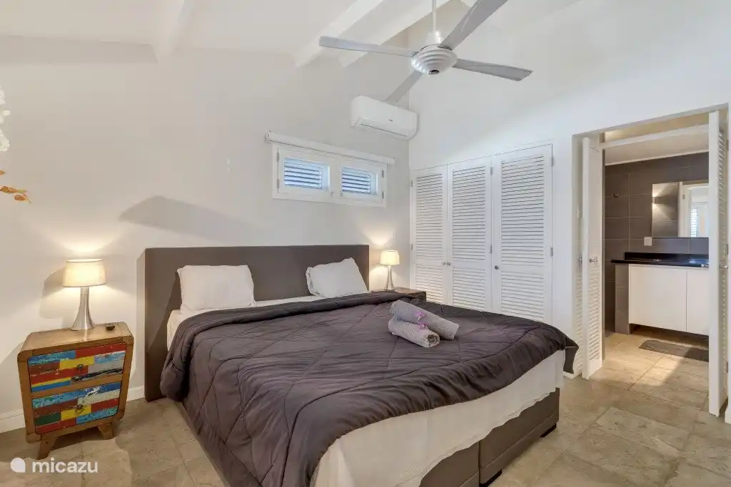 Das 1. Schlafzimmer im Erdgeschoss