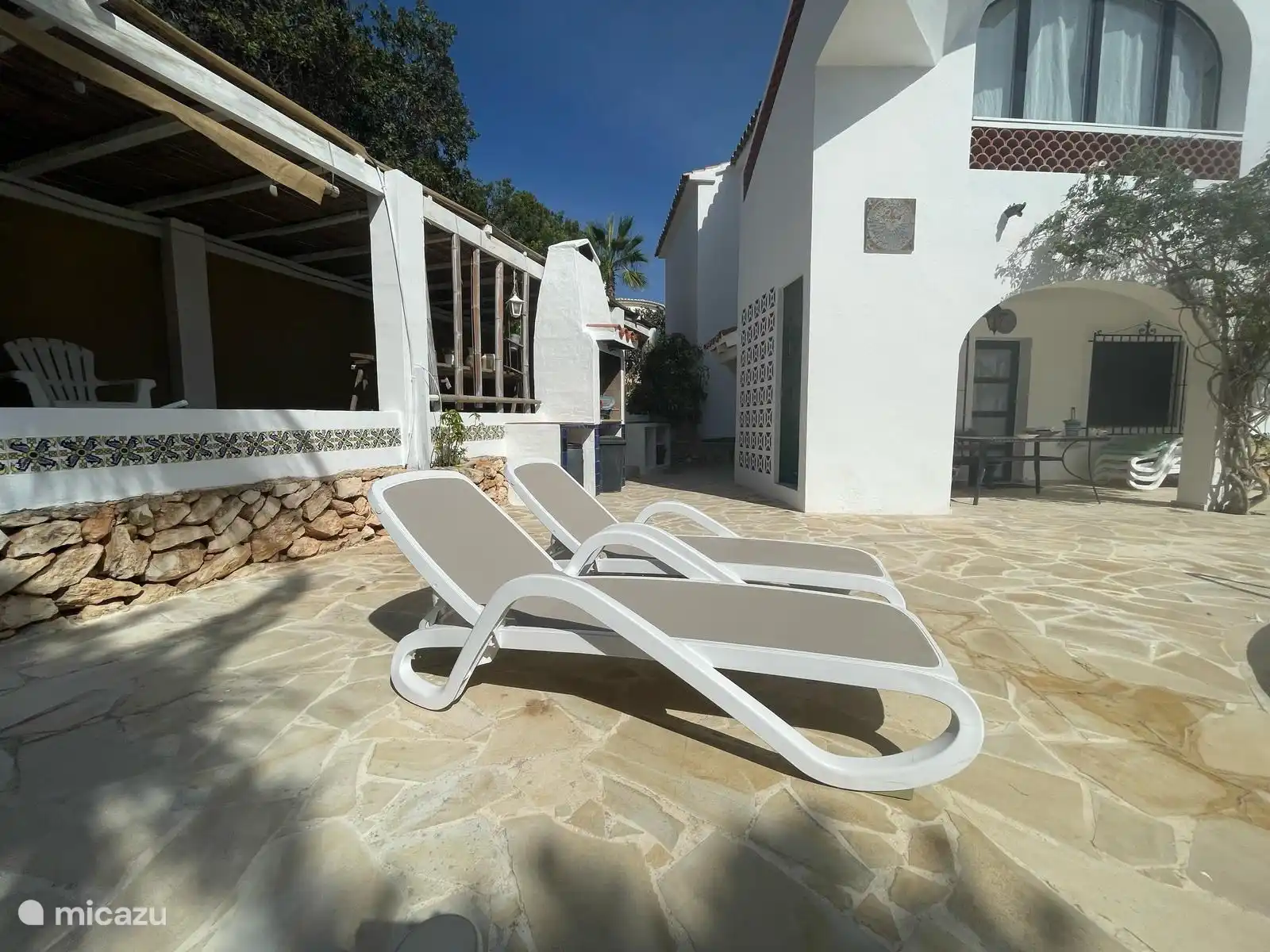 Baldachin und Außenküche