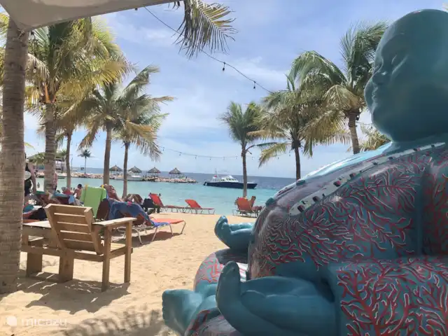 Blue Bay Penthouse REEF 5 OCEAN VIEW huren in Curaçao, Curacao-Midden, Willemstad - appartement Big Buddha glimlacht u toe