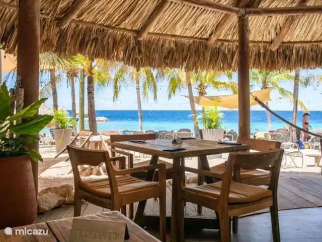 Blue Bay Penthouse REEF 5 OCEAN VIEW huren in Curaçao, Curacao-Midden, Willemstad - appartement Blue Bay beach restaurant