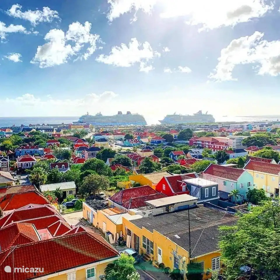 Willemstad, Otrobanda bei Sonnenuntergang, 8 Minuten von Blue Bay