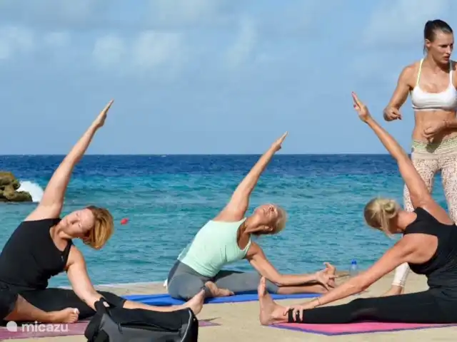 Blue Bay Penthouse REEF 5 OCEAN VIEW huren in Curaçao, Curacao-Midden, Willemstad - appartement Blue Bay Fit rooster waaronder Yoga, Bootcamp en body-fit is beschikbaar