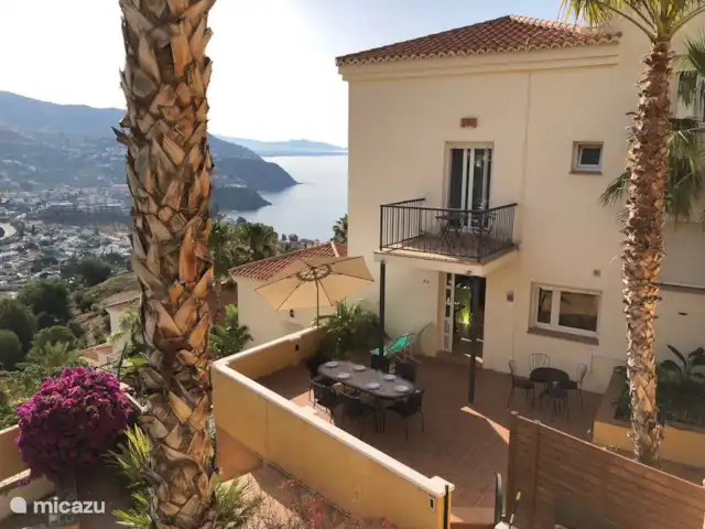 Location de Vacances Espagne, Costa Tropical, Almuñécar, maison de vacances - AlmunecarLocation Vacances: Palmeras Location de Vacances Espagne, Costa Tropical, Almuñécar, maison de vacances - AlmunecarLocation Vacances: Palmeras