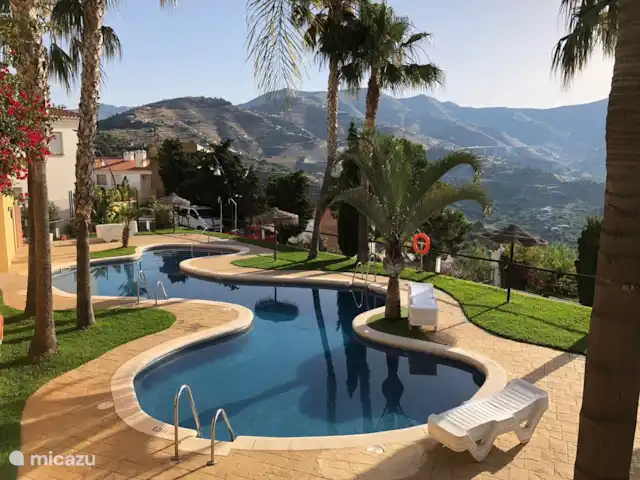 Location de Vacances Espagne, Costa Tropical, Almuñécar, maison de vacances - AlmunecarLocation Vacances: Palmeras piscine à 1 minute à pied