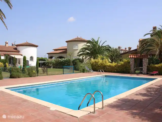 Location de Vacances Espagne, Costa Brava, Vilacolum, villa - Maison de Gallo Piscine