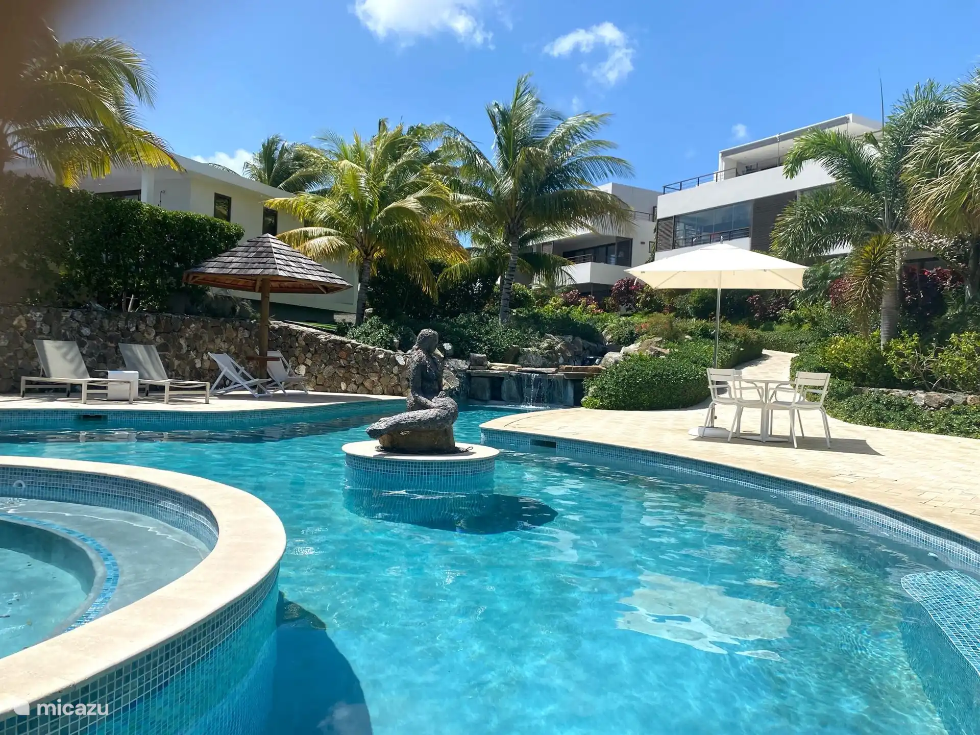 LUX The Grand in Curaçao, Banda Ariba (Ost), Jan Sofat - Appartement