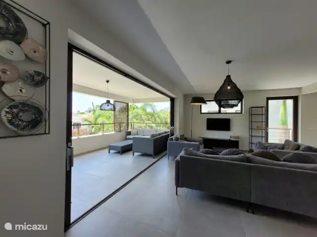 LUX The Grand huren in Curaçao, Banda Ariba (oost), Jan Sofat - appartement Ruime zithoek