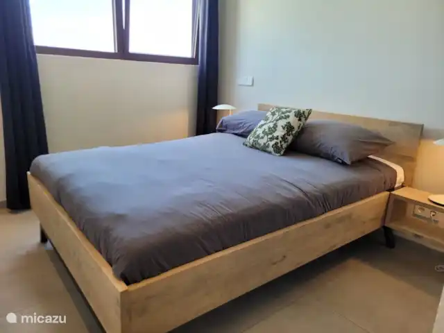 LUX The Grand huren in Curaçao, Banda Ariba (oost), Jan Sofat - appartement Slaapkamer