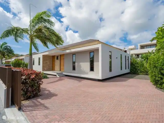 Location de Vacances Curaçao, Banda Ariba (est), Jan Sofat, villa - Villa Blenchi LUX Jan Sofat Façade de la villa