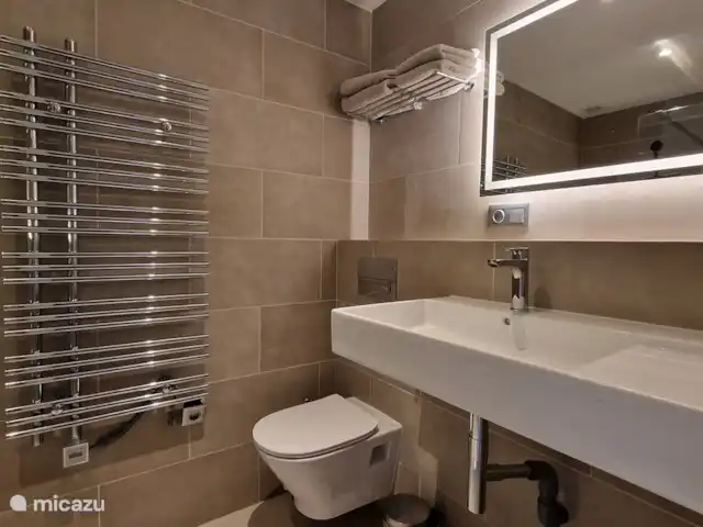 Villa la Golondrina huren in Spanje, Costa Blanca, Dénia - villa bathroom large bedroom with separate entrance