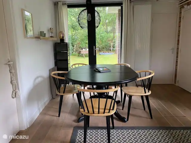 'De Krab' de Zuidhoek 2 huren in Nederland, Zeeland, Renesse - bungalow Heerlijk urenlang tafelen en van elkaars gezelschap genieten