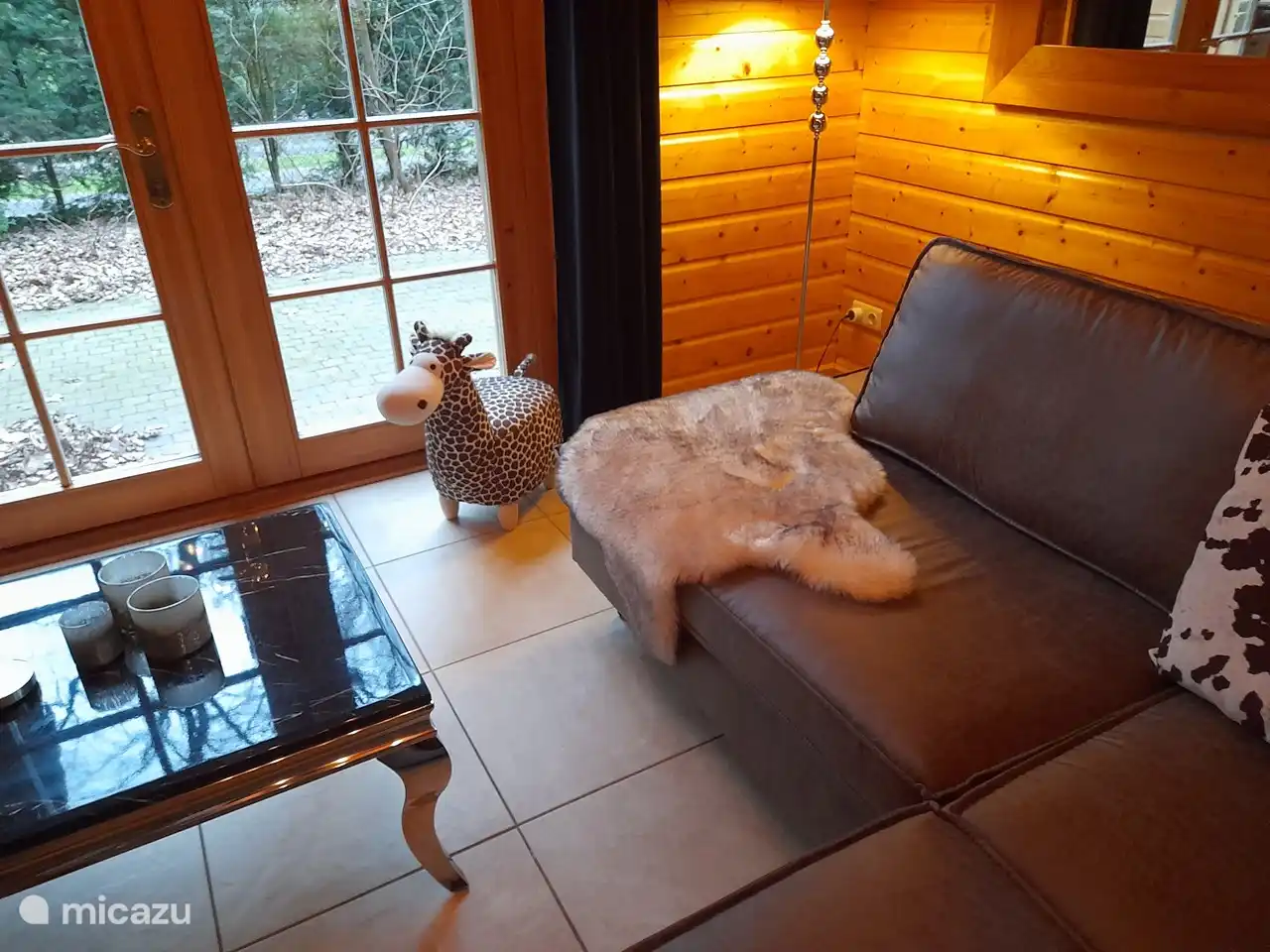 Fühlen Sie sich wie zu Hause in diesem feinen Waldhaus!