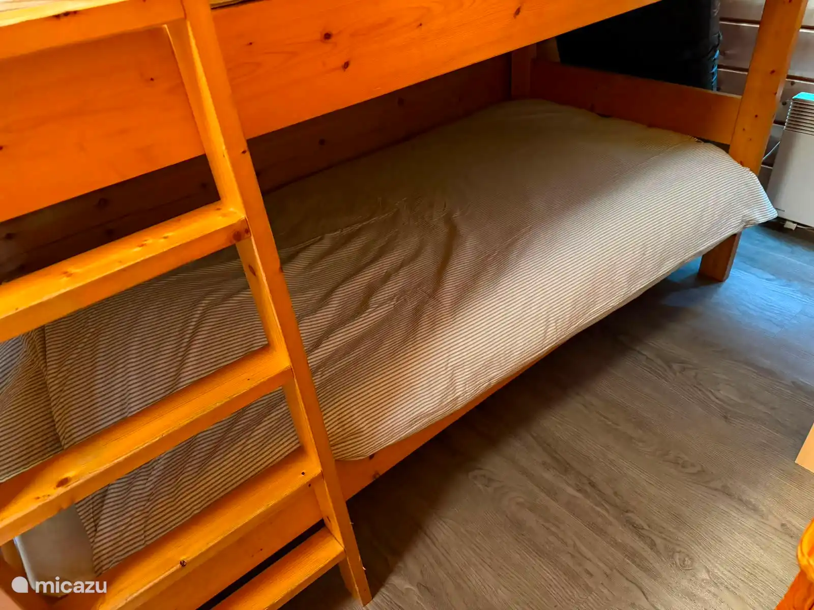 Onderste bed stapelbed 3e slaapkamer 